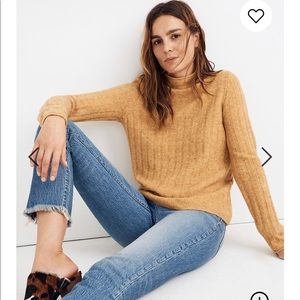 *NWT* Madewell Evercrest Turtleneck in Mustard